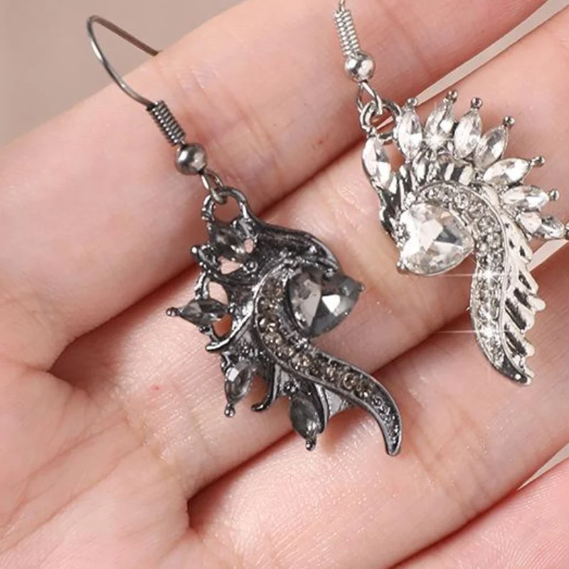 

Simple Design Alloy Long Wing Stud Earrings Perfect Womens Gift for Any Occasion