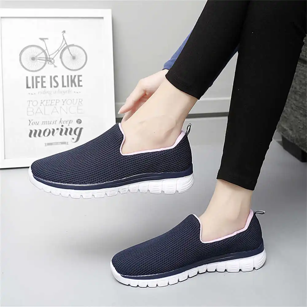 

Обувь без каблука размера 38 для походов, спортивная женская обувь, кроссовки, предложения от Vzuttya Universal Brands Tenes Mascolino