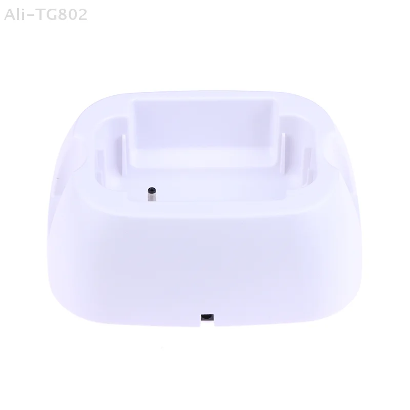 

1 шт. Прочная подставка для маникюрного аппарата, подходит для всех типов машин для полировки ногтей, идеально подходит для домашнего и салонного использования.