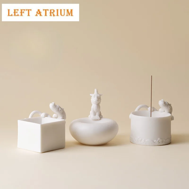 

Fortune Pixiu White Porcelain Incense Holder Diffuser Incense Burners Aromatherapy Censer Tea Ceremony Accessories Decoration