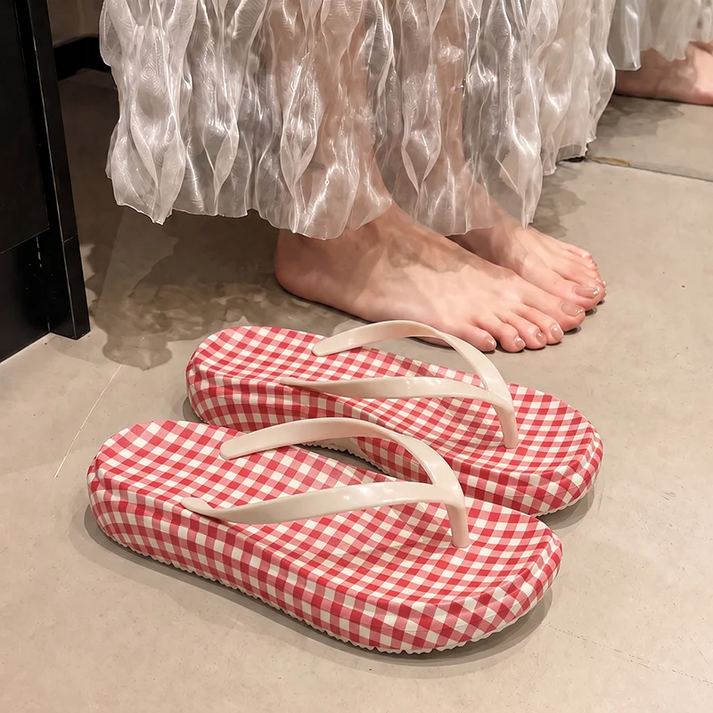 Sexy Leoparden-Clip-Toe-Sandalen für den Sommer, Damen-Strand-Sandalen mit dicker Sohle, gepunktete Plateau-Flip-Flops, leichte Damen-Slides für den Alltag. – Detail 5
