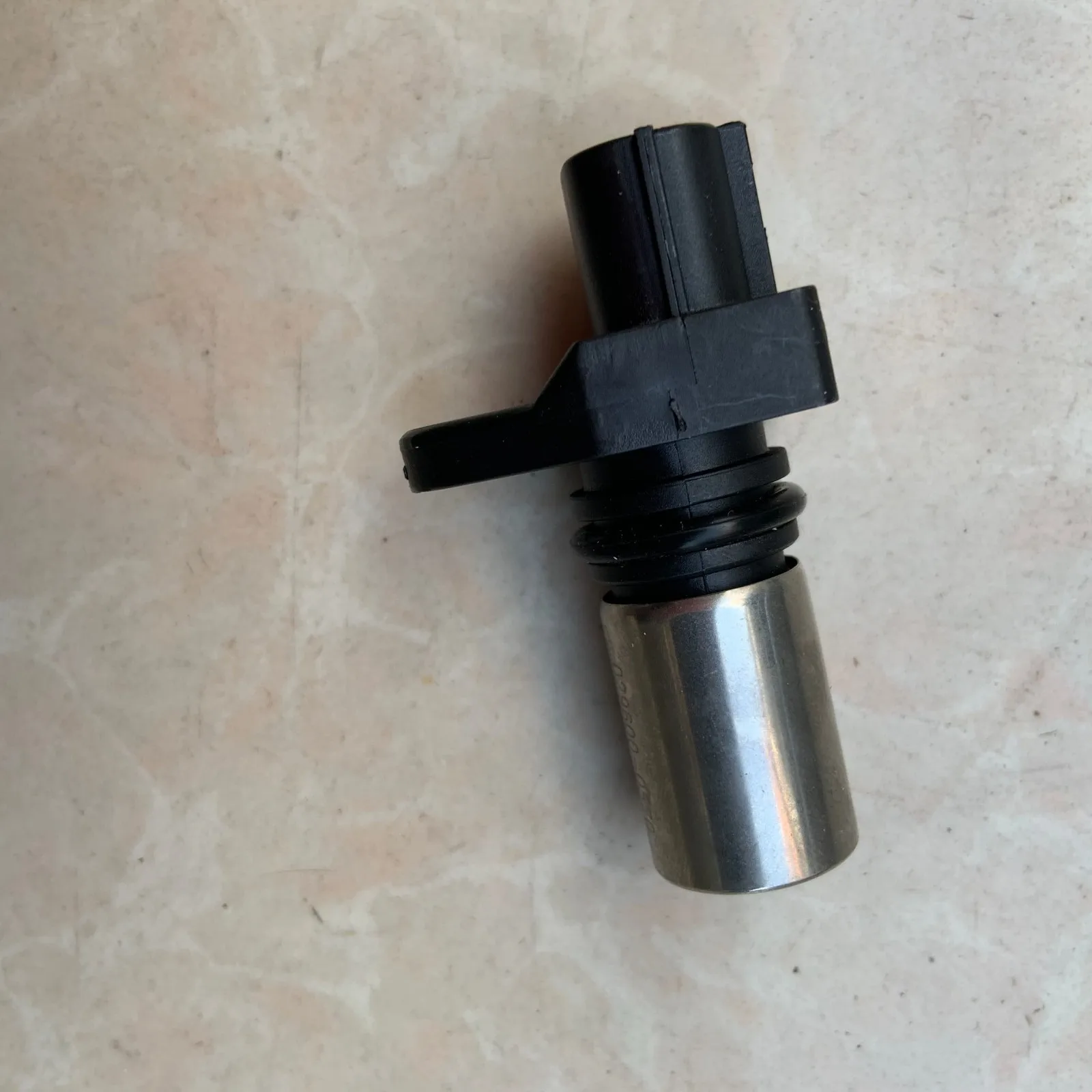 

FOR ISUZU 6WF1 ENGINE CRANKSHAFT SENSOR