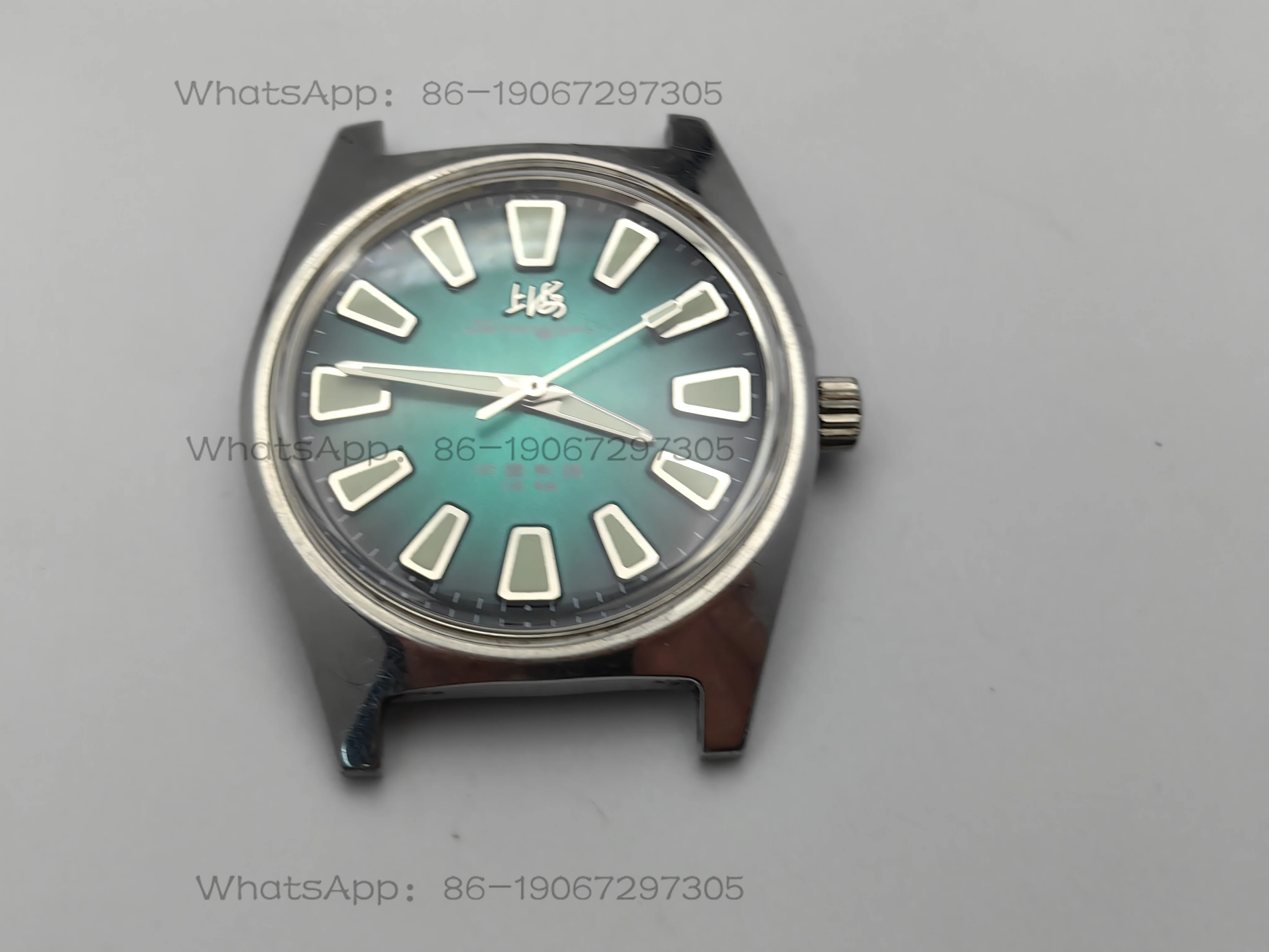 

Old Shanghai 7120 Large Wide Scale Green Disc Watch Nostalgia Collection Feelings Manual Upper Strip Organic Watch Mask 36mm