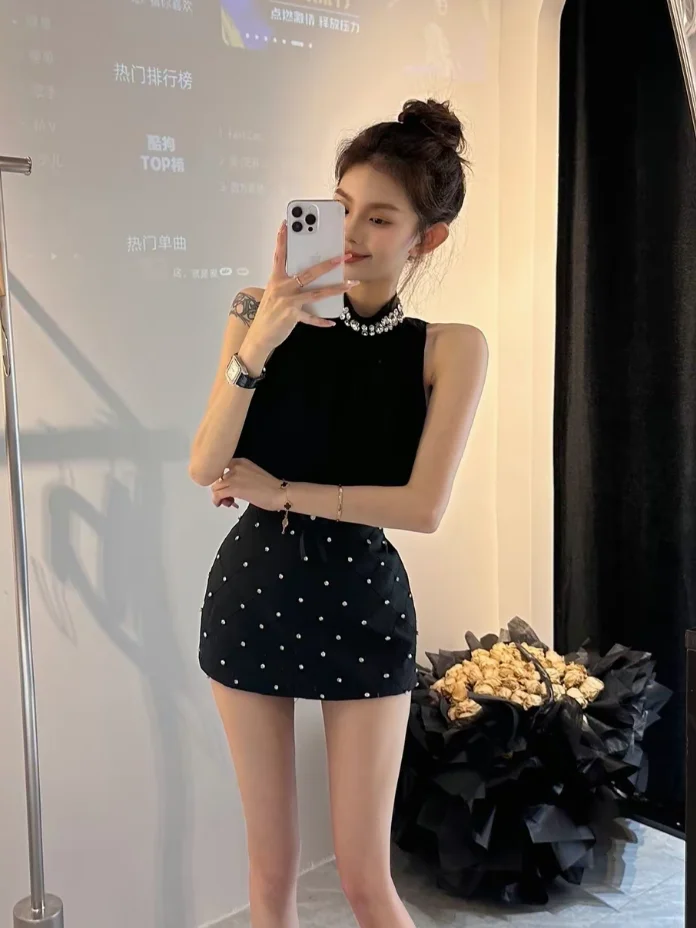 

Korean Fashion Hot Sweet Girls Two Piece Skirt Sets Temperament Half-high Halter Neck Vest Tops + High Waist A Line Mini Skirt