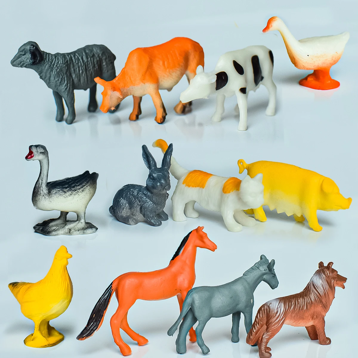 12 Mini Simulated Poultry Animal Sets | Parent-Child Interactive Cognitive Toys | Kindergarten Teaching | Decorative Ornaments | Children's Birthday Party Summer Gifts | Cattle, Sheep, Horses, Pigs, Rabbits, Chickens, Ducks, Geese