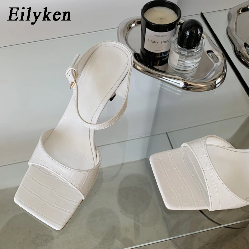 Eilyken Fashion Concise Solid Color Ladies Thin Low Hees Shoes Classic Buckle Decoration Women Summer Hollow Slippers