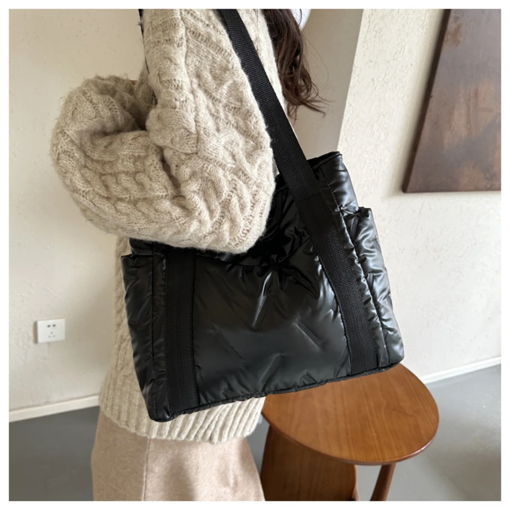 Sac à main fourre-tout matelassé pour femme, grande capacité, moelleux, sac en duvet, solide, document, mode décontractée, initié, hiver, dames, nouveau