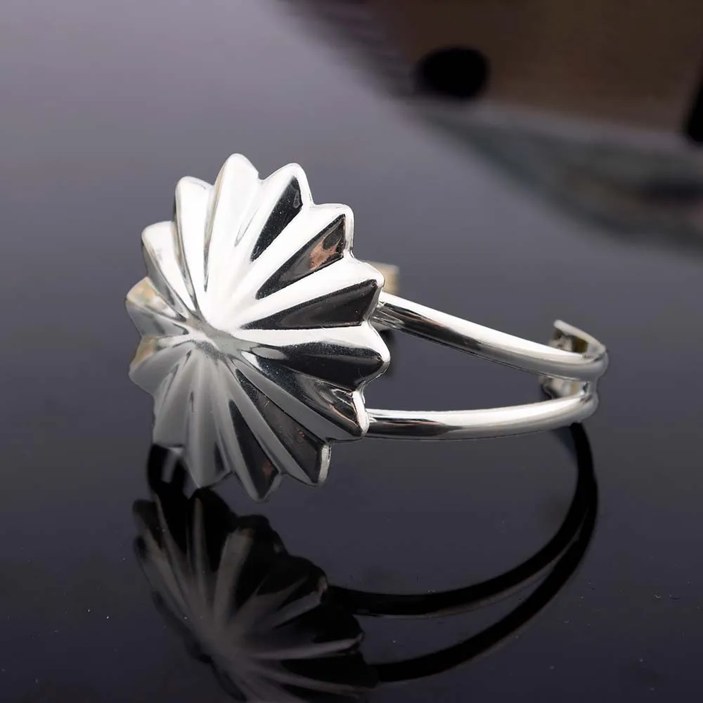 Vintage Women Polygonal Star Shape Jewelry Set Silver Plated Earrings Fine Chain Unisex Bangle Ring Sets for Party Daily Wearing