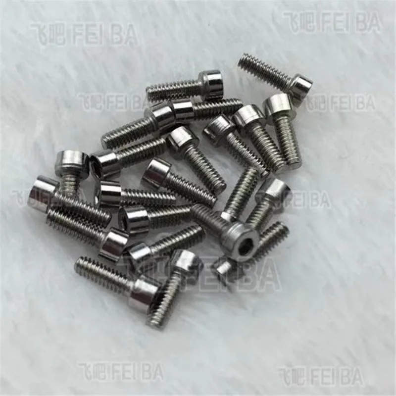 

1.9 2.2 Metal Hub Screws M2 M3 Smooth Head Screws for 1/10 RC Crawler Car AXIAL SCX10 III AX103007 Jeep Chevrolet K10 Parts