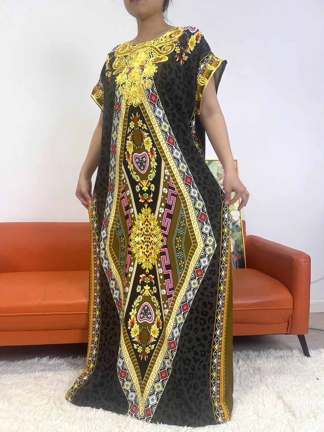 عبايات نسائية مسلمة دبي 2026، رداء ماكسي قطني بنقشة زهور، قفطان إسلامي أفريقي تركي مغربي مع حجاب LT491 33