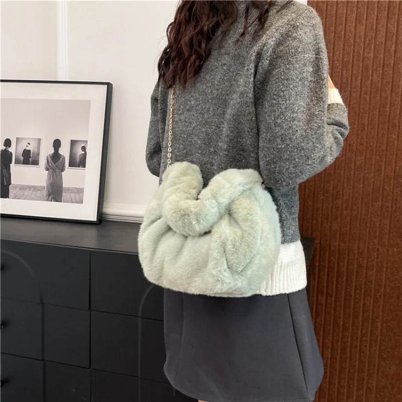 

Женская модная сумка-мессенджер из высококачественной кожи с гладкой молнией и модным дизайном для поездок на работу ​