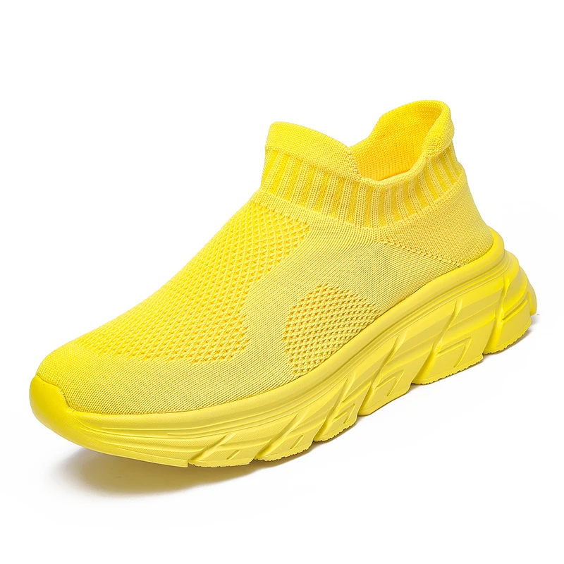 Men\'s and women\'s breathable sports casual mesh shoes spring and autumn soft sole lightweight non-slip pair running shoes