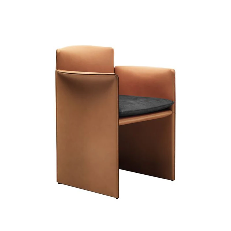 Nordic modern minimalist and luxurious design, black O-shaped leather armchair, leisure chair, hotel villa