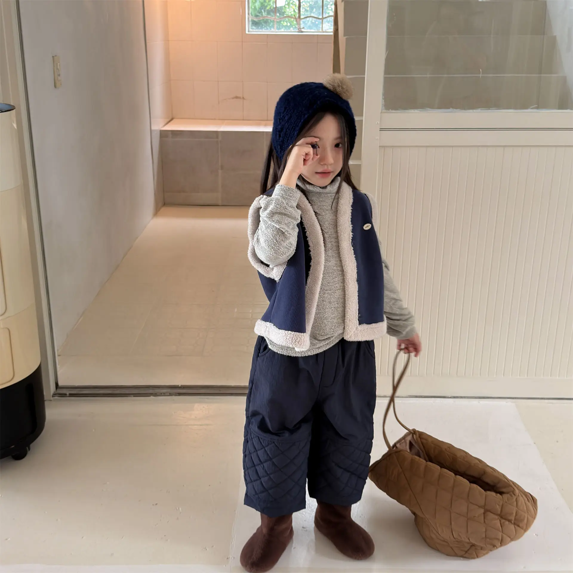 2026 New Autumn Winter Clothing for Children Korean Cotton Quilted Thread and Thickened Cotton Pants for Girls