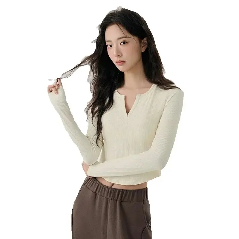 

Women's Slim-Fit Yoga Long Sleeve T-Shirt with Built-in Bra V-Neck Sports Top Breathable Workout Gym Shirt for Running Fitness