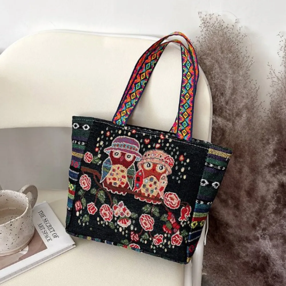 European and American Retro Handbags Handmade Embroidery Bag Traditional Tote Canvas Bags Practical for Travel Dating Party Home