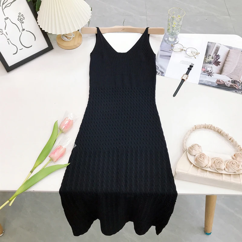 YuooMuoo Chic Fashion Sexy Slim Elastic Bodycon Long Dress Women V-neck Thin Knitted Sweater Dress Summer Streetwear Robes Femme