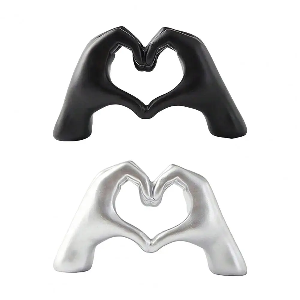 Love Heart Hand Figurine Heart-shaped Gesture Resin Statue Sculpture Home Office Wedding Party Desktop Decoration Ornament