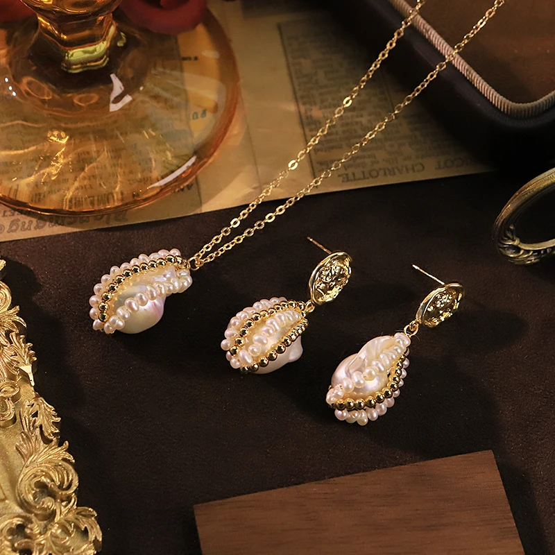 

GLSEEVO Natural Baroque Pearl Copper Bead Jewelry Set for Women Wedding Gift Shell Shaped Necklace Earrings Fashion Jewelry