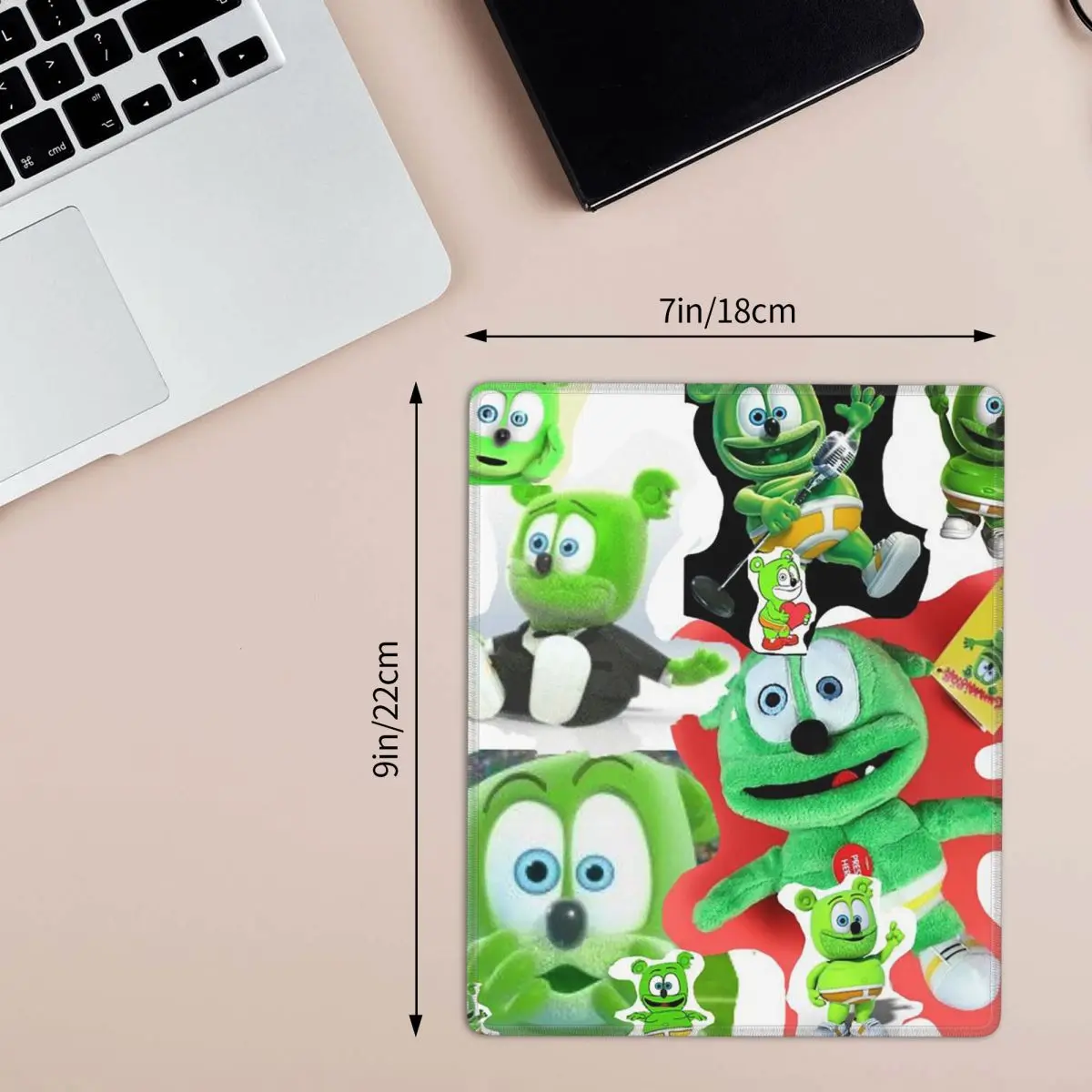 Gummibar (the Gummy Bear) 7x9 in 22x18 cm Mouse Pad Computer Keyboard Mouse Mat Gamer PC Laptop Desk Mat Accessories Table Mats