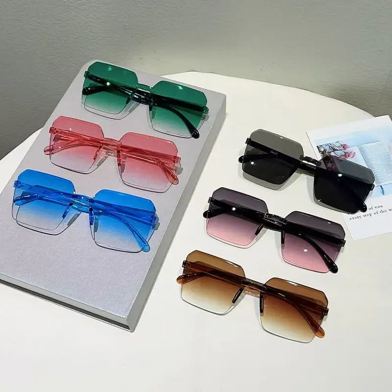 New Vintage Frameworkless Sunglasses Fashion PC Frame Sun Glasses Luxury Brand Design Eyewear Man Women Goggles
