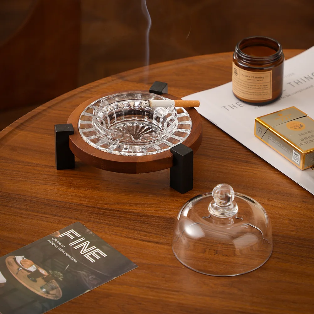 

Cendres anti-mouches haut de gamme, décoration de table couverte et créative en verre