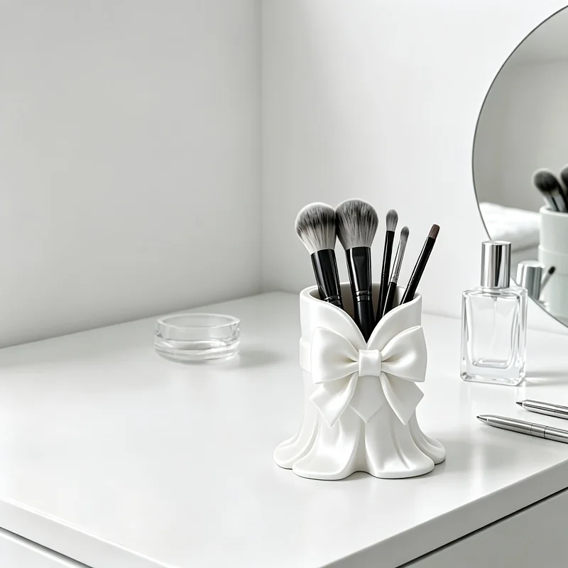 1-Piece Bow-Shaped Pen Holder Decoration, Office Desk Supplies, Storage, Organizer - Pencil Storage, Plastic Material, Not Just a Makeup Brush Holder, Multifunctional Organizer for Pens, Pencils, and Art Pens, Suitable