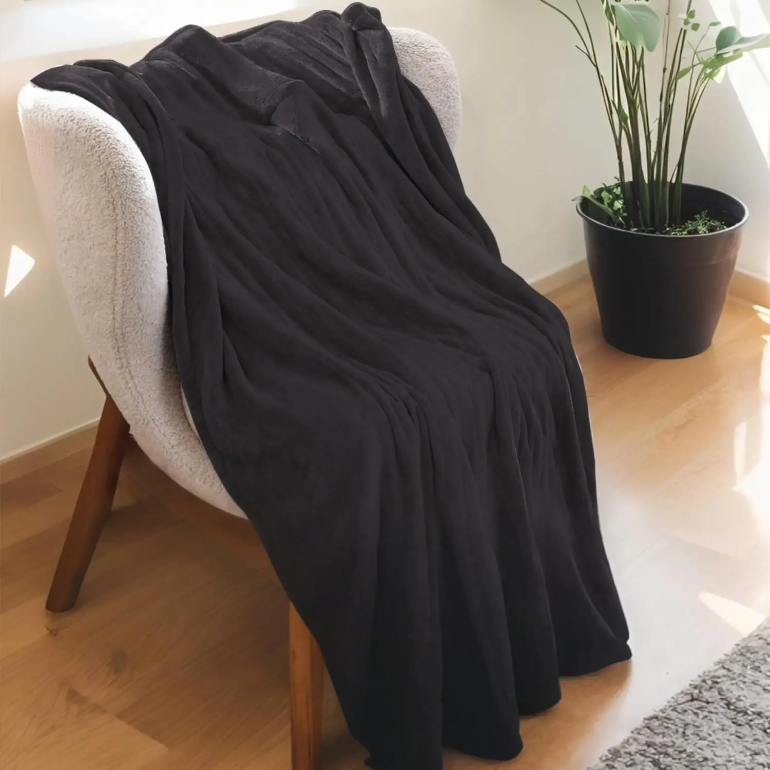 

Electric Heated Throw Blanket 50x60 Inches, Flannel Fleece with 5 Heat Settings & Auto Off, Machine Washable in Iron Grey