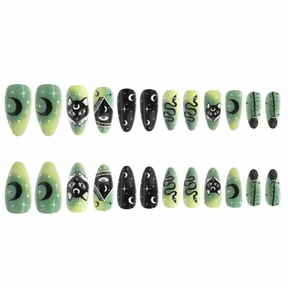 Gotische Stijl Pantser-Piercing Zwarte Dieren Nep Nagels Donkere Punk Manicure Halloween Pittige Coole Manicure 24 Stuks