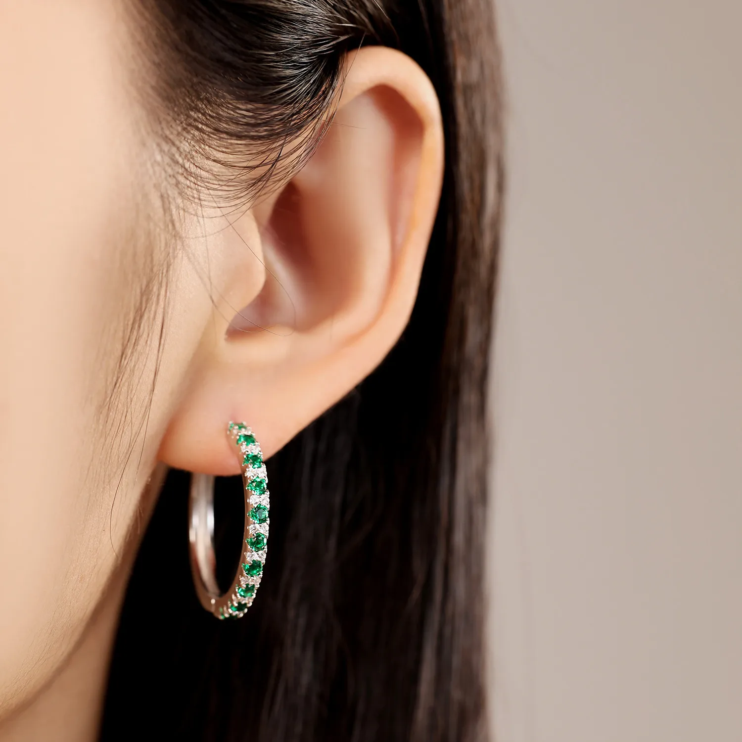 Immagine 4: PANPOKI S925 Orecchini semplici in argento sterling con zirconi verdi Orecchini a cerchio Gioielli da donna Regali di anniversario originali e alla moda