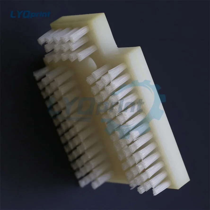 Best Quality 1 Piece Brand New Muller Martini Brush Three-sided Brush Knife Brush Printing Machine