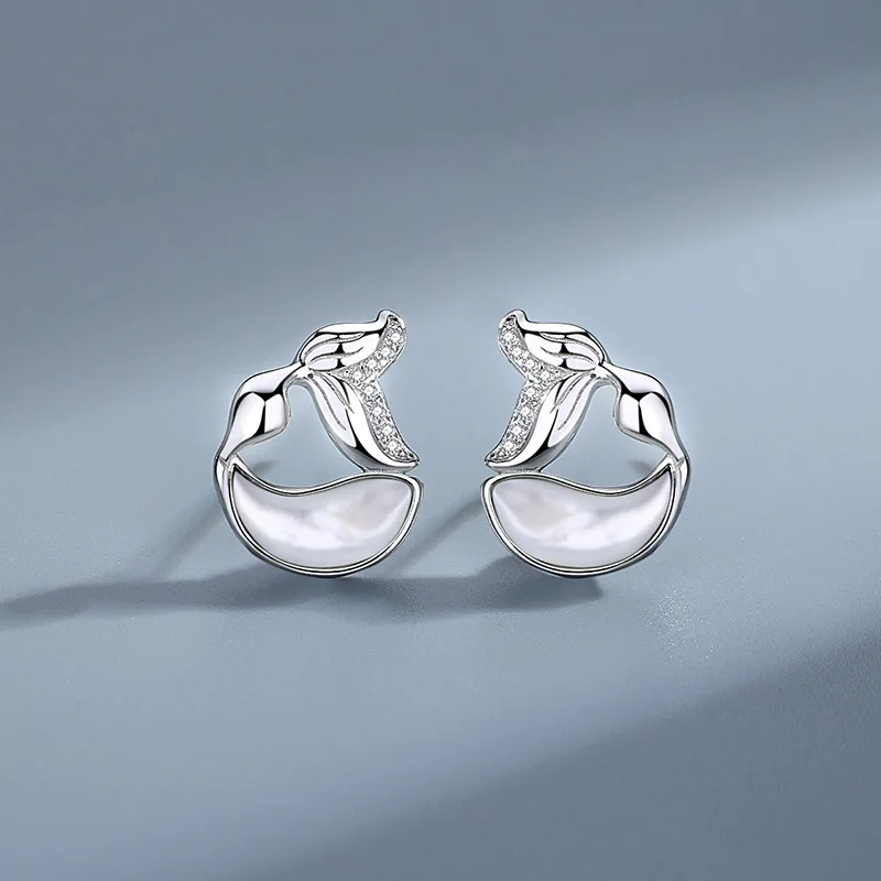 

Original design S925 sterling silver fishtail earrings for women Korean version Cute temperament Beimu earrings