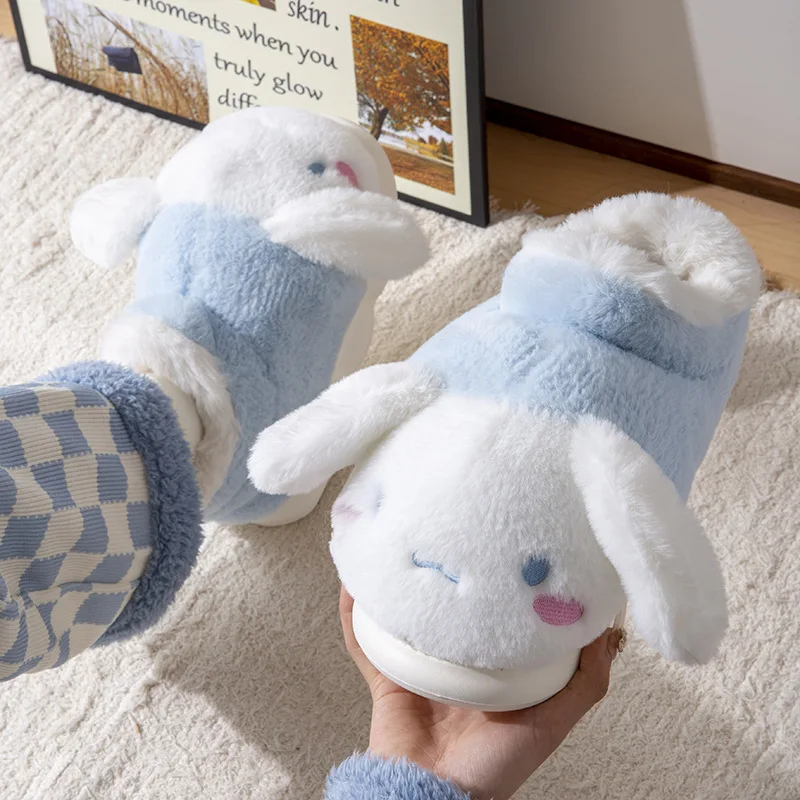 Kawaii Kuromi النساء نعال من القطن القطيفة لطيف بلدي ميلودي مرحبا كيتي الشتاء الكرتون أنيمي المضادة للانزلاق داخلي الدفء كعب التفاف