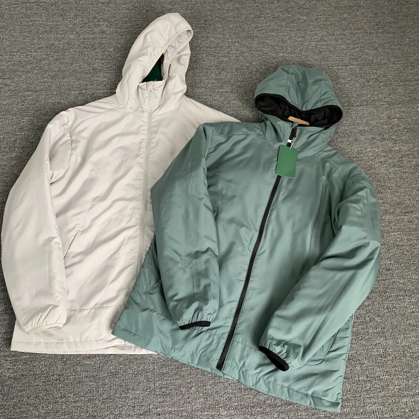 

Мужская ветрозащитная флисовая куртка для активного отдыха, легкая, теплая, свободного кроя, с капюшоном, из нейлоновой ткани, с длинными рукавами, на молнии