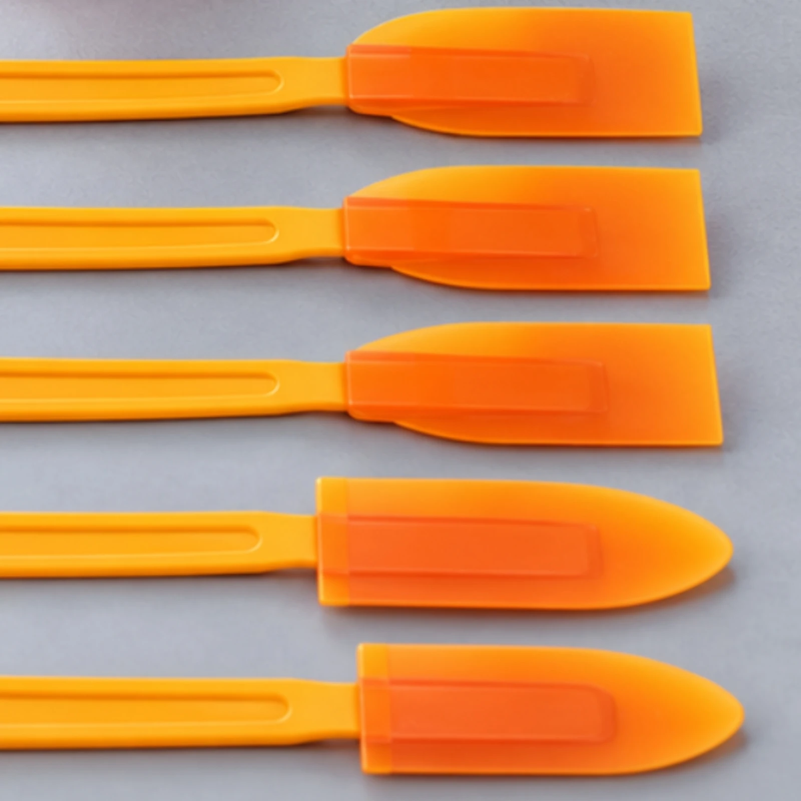 19 Pieces Glue Application Nozzle Assortment Versatile Sealant Nozzle Kit with Spatulas Caulk Bead Shaping Tool Set Professional