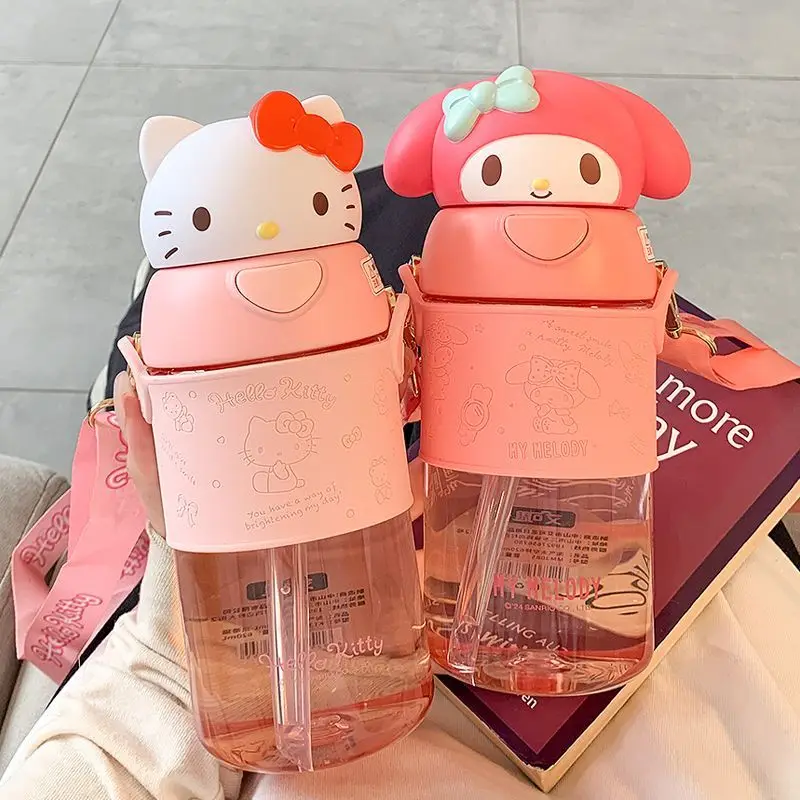 620ml Kawaii Sanrio cartoon Kuromi Hello Kitty My Melody cute straw water cup Children's student convenient kettle Holiday gift