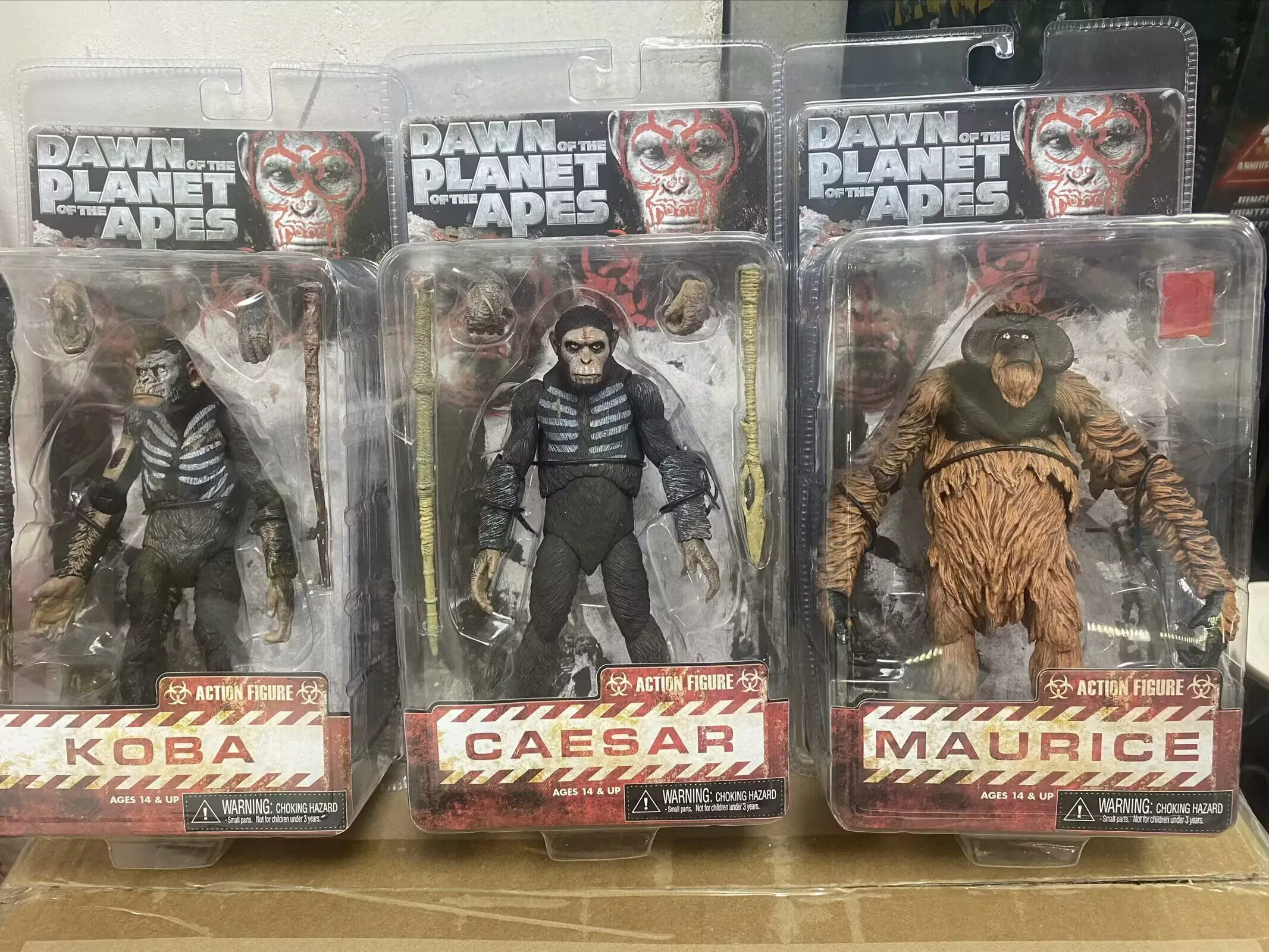 

NECA Rise Pawn Of The Planet Of The Apes Caesar Koba Maurice Movie Periphery Action Figure Model Toys Gifts Room Ornament