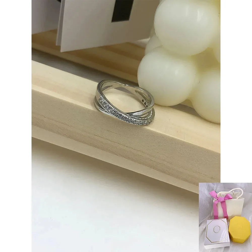 

Новое модное хит продаж Hyperbola круглого белого кольца, высококачественный романтический праздничный подарок