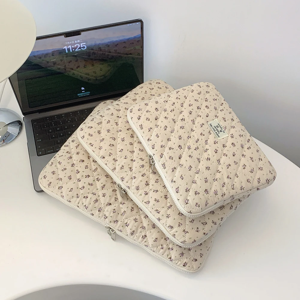 Floral Laptop Carrying Case Quilted Laptop Case Protective Cute Computer Sleeve for 11-15 Inch Laptop Tablet