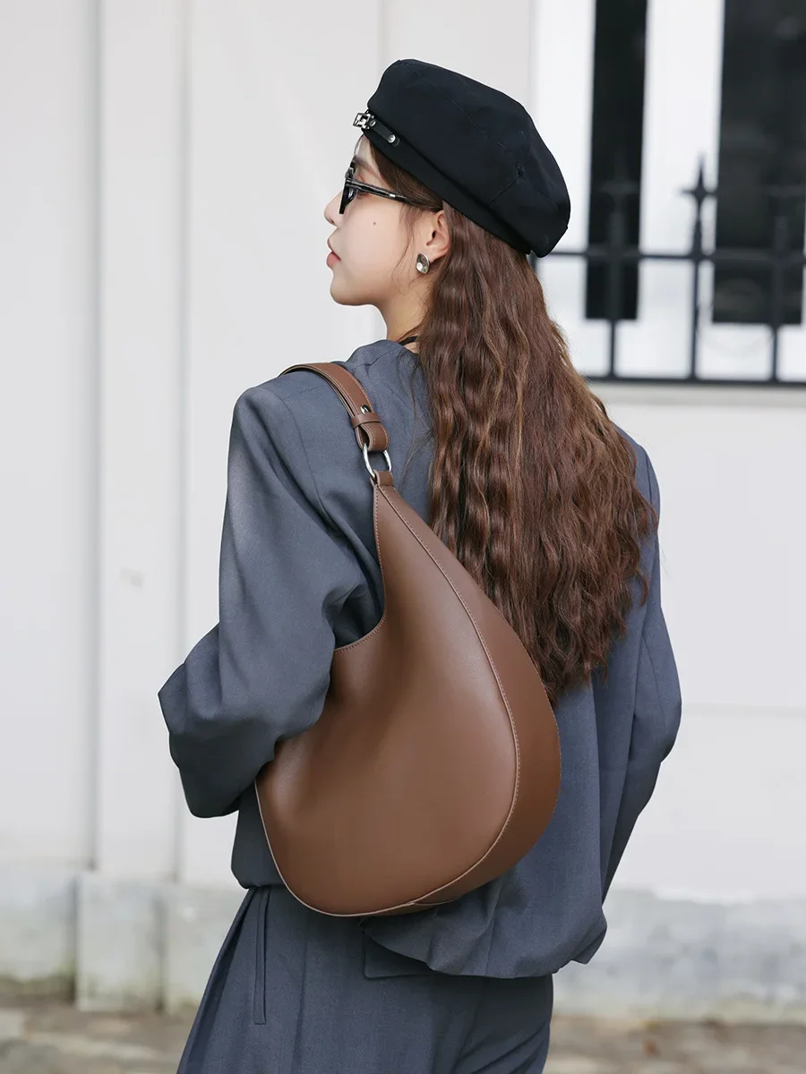 

Women Retro Cowhide Shoulder Underarm Bag Lady Cow Split Leather Crossbody Bags Female Casual Designer Luxury Half Moon Handbags