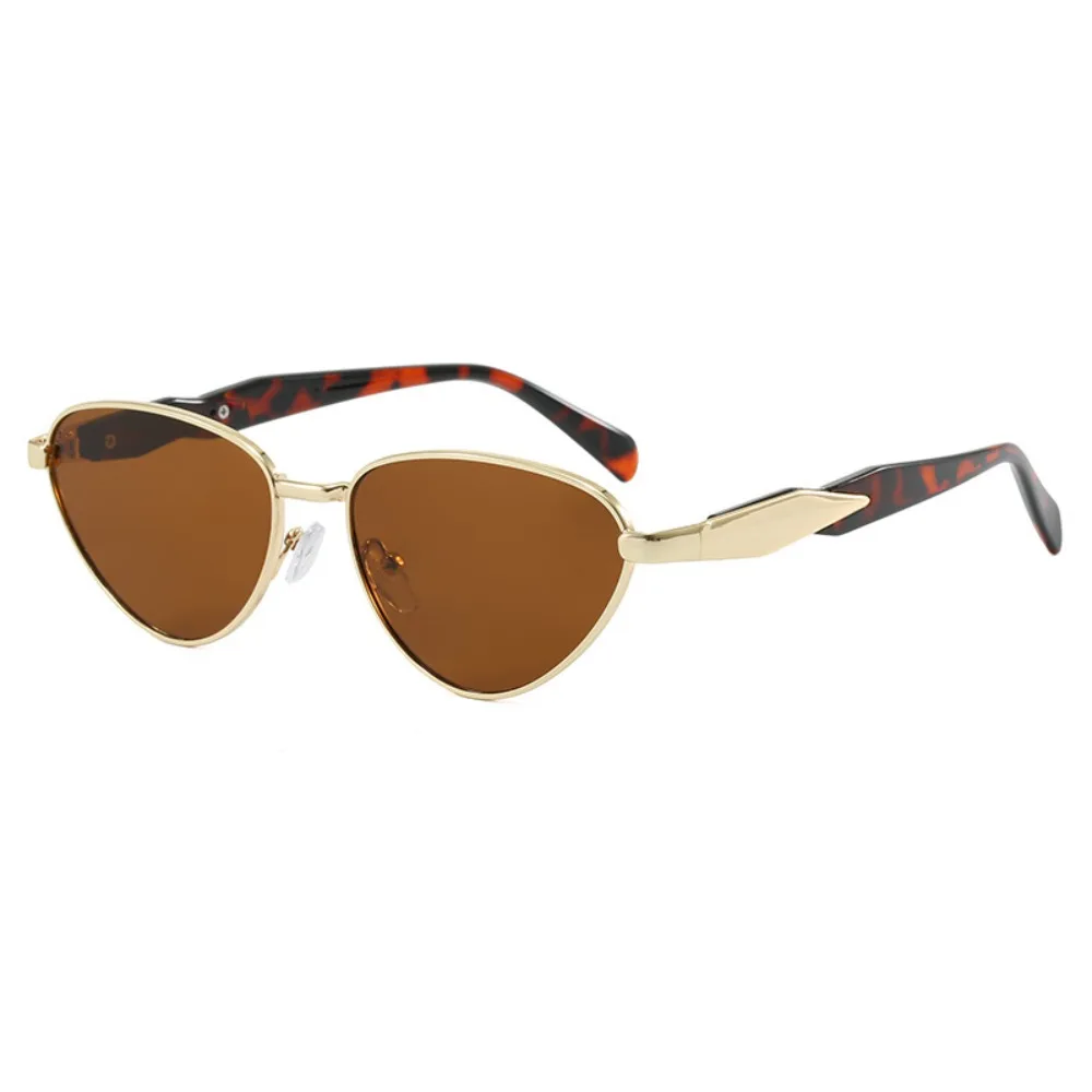 

Designer New Triangle Sun Glasses Alloy UV400 Cat Eye Sunglasses Luxury Travel Spicy Girls Shades Glasses Summer