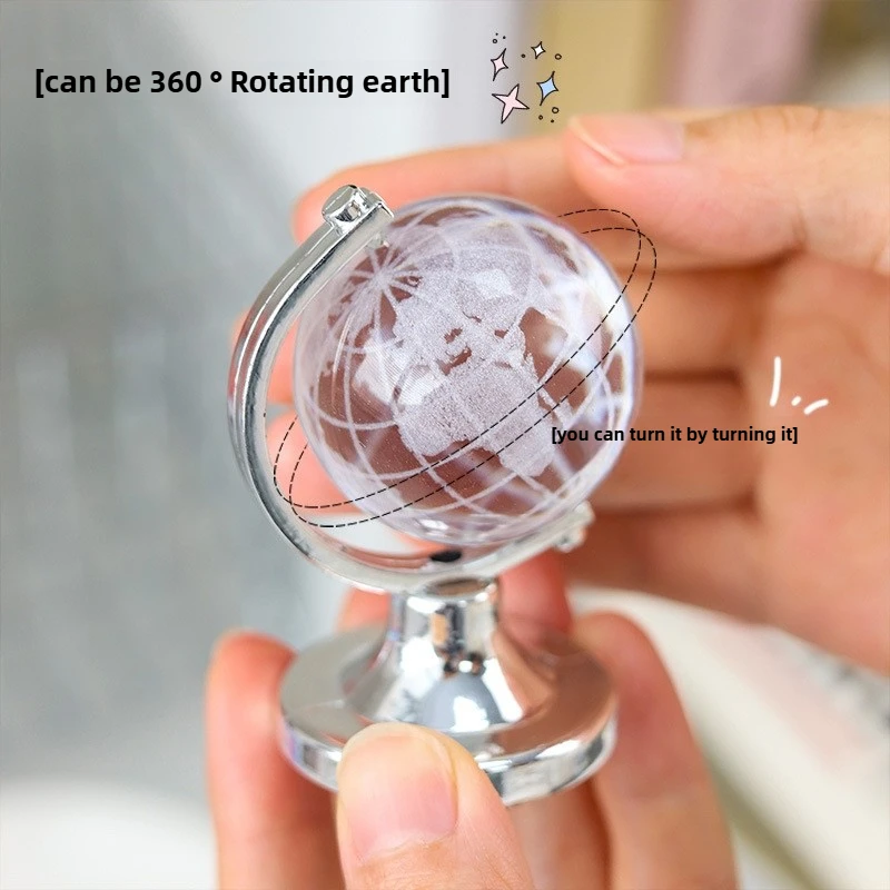 Mini Crystal Globe Creative Ornament Home Decoration Desk Decoration Ornament Earth Model That Can Rotate 360 ° Birthday Gift