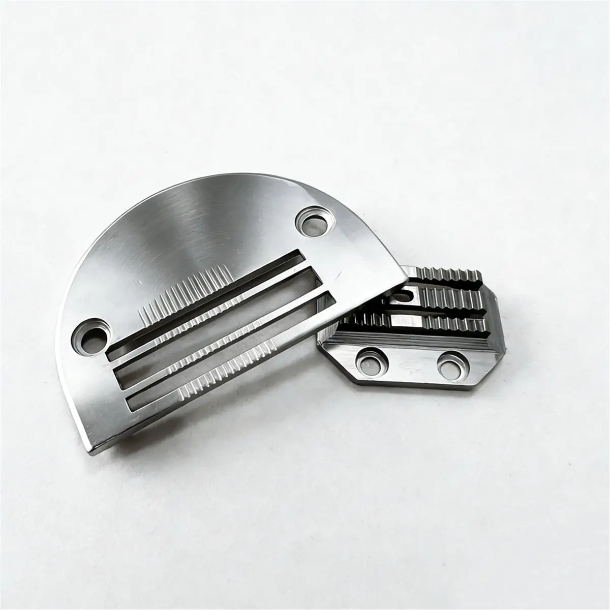 【TODAY-BUY】~@ Needle Plate Feed Dog B1109-415-HOB B1609-415-HOB for JUKI DLN-415 Lockstitch Sewing Machine Sewing Accessories