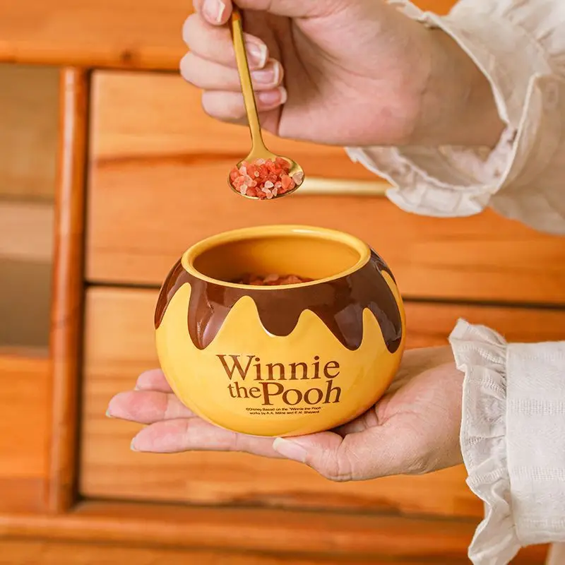 

Premium Winnie The Pooh Ceramic Spice Jar with Lid Large Capacity Easy-Clean Elegant Kitchen Storage for Salt Pepper Spices