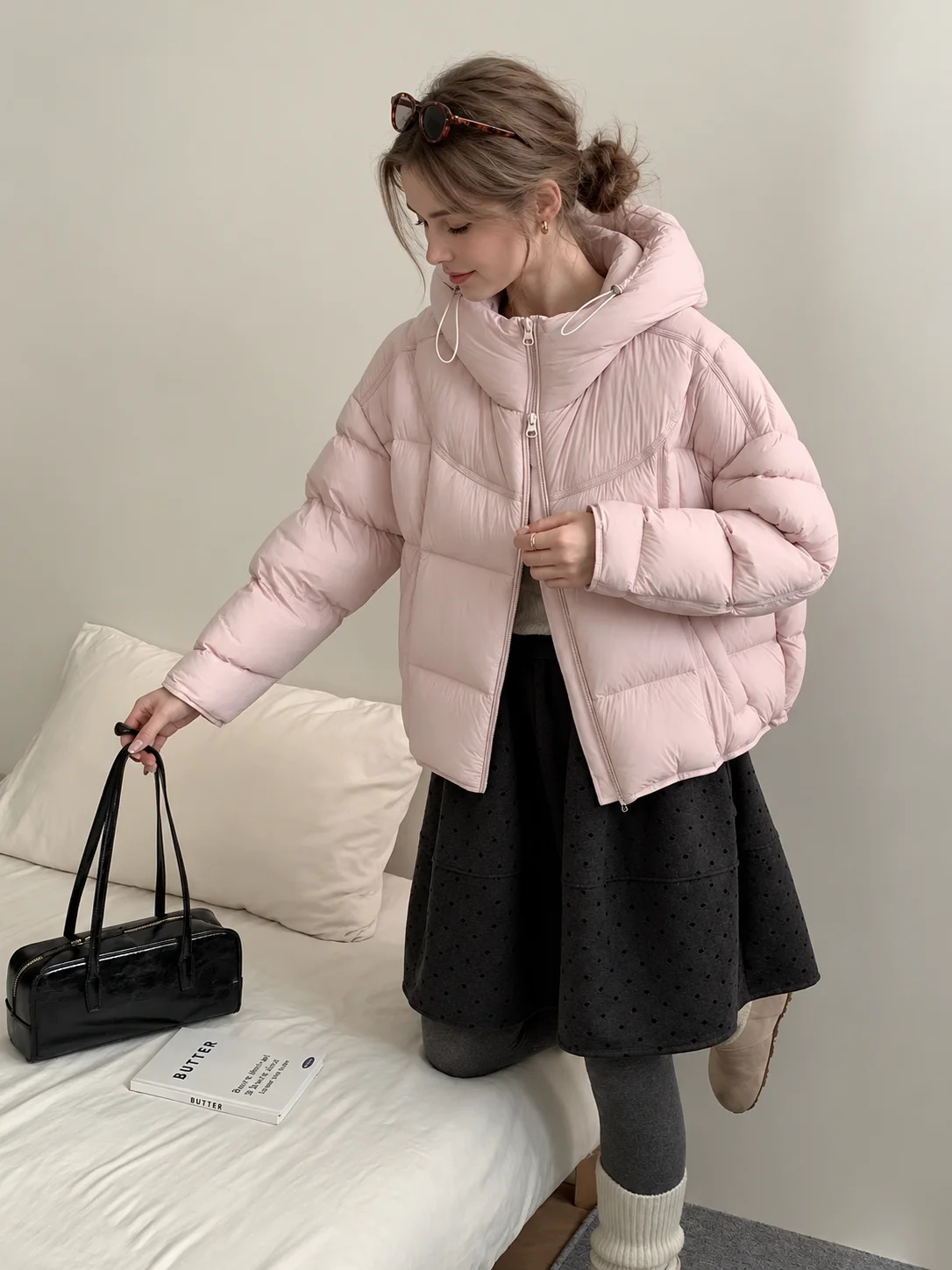 2026 Winter Women's White Duck Down Jacket Hooded Quilted Puffer Coat Loose Fit Short Warm Casual Outerwear