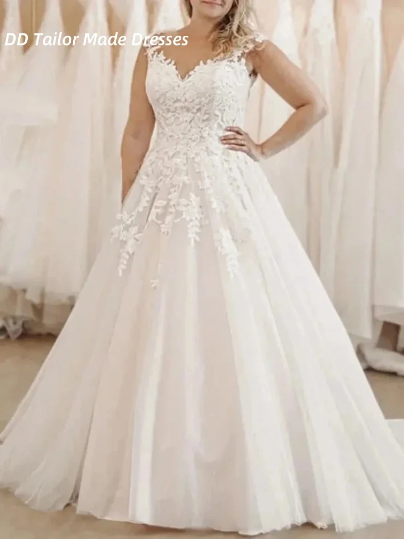 

Plus Size Wedding Dress Straps A-Line Ivory Tulle Long Bridal Gowns Lace Appliques Customized Vestidos De Novia