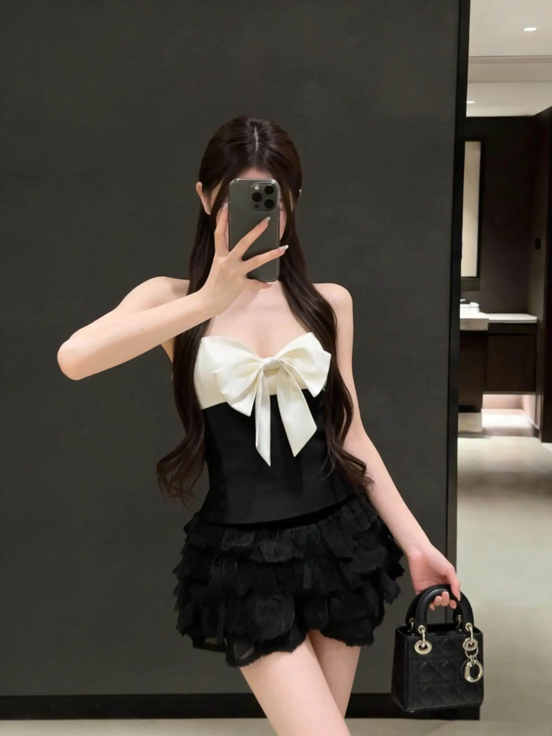 

Pure Desire Color Colion 3D Knot Design Sensual Two-Piece Set with Strap Vest And Cake Skirt for Summer