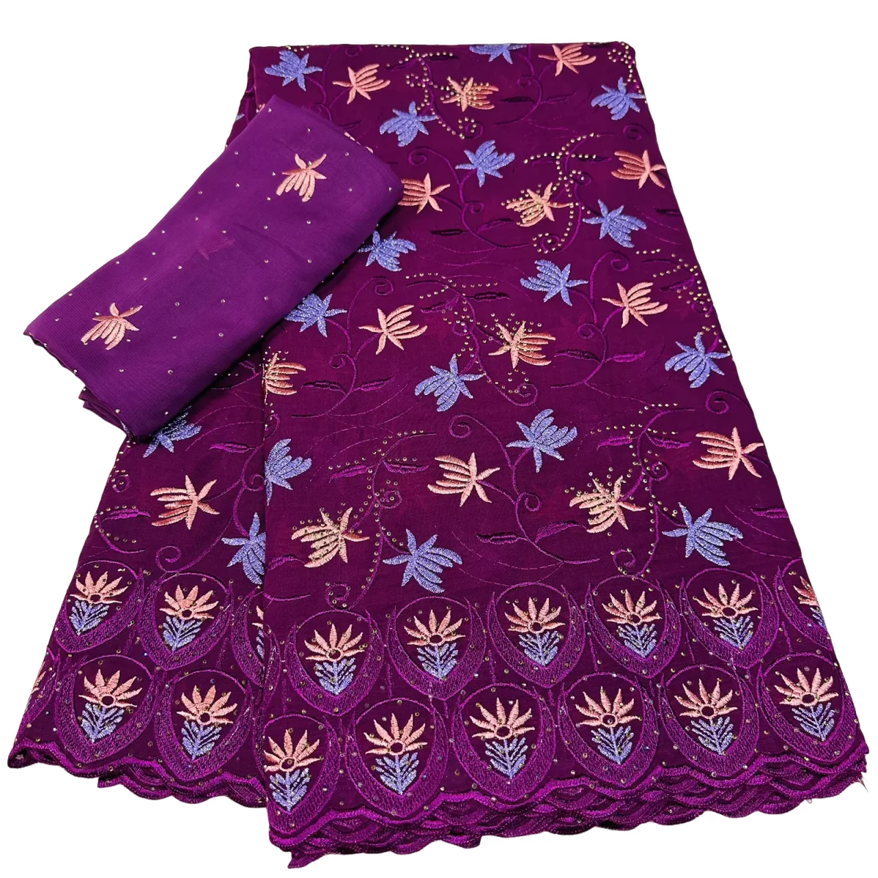 

Набор из 5+2 ярдов африканской хлопковой кружевной ткани с вышивкой и стразами для свадебных, выпускных и вечерних платьев.