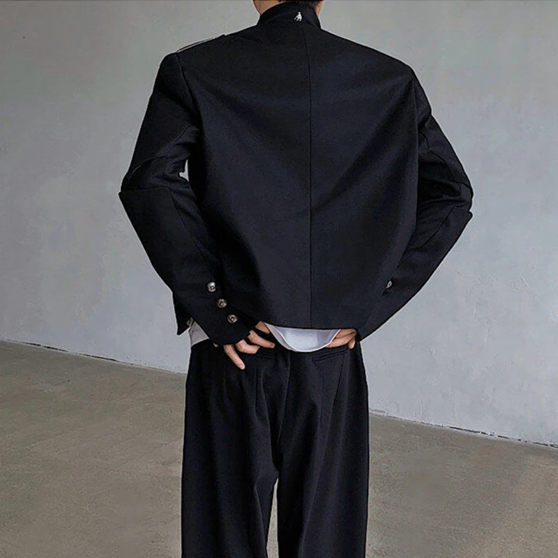 WTHT แฟชั่นผู้ชายโลหะไหล่กระเป๋า Blazer เสื้ออินเทรนด์สไตล์จีนเสื้อแจ็คเก็ตชาย 2025 ฤดูร้อน 2A0736