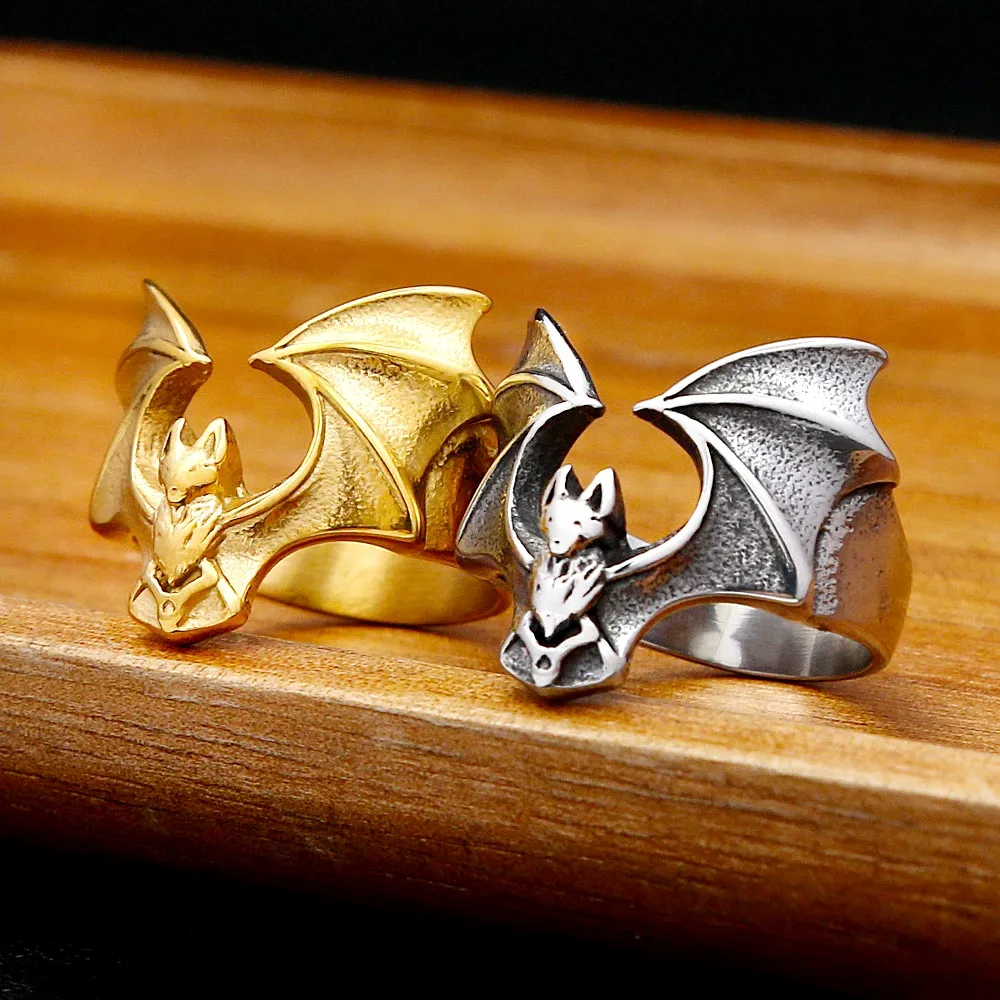 Retro Textured Bat Wing Stainless Steel Finger Ring Gothic Halloween Wide Ring Unisex Punk Street Birthday Holiday Jewelry Gift